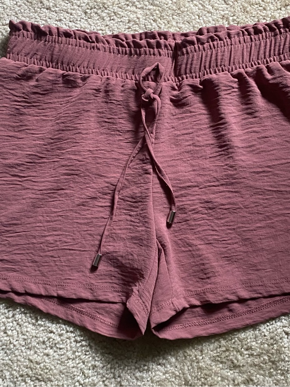 Women's Elastic Waist Drawstring Athletic Shorts in Mauve